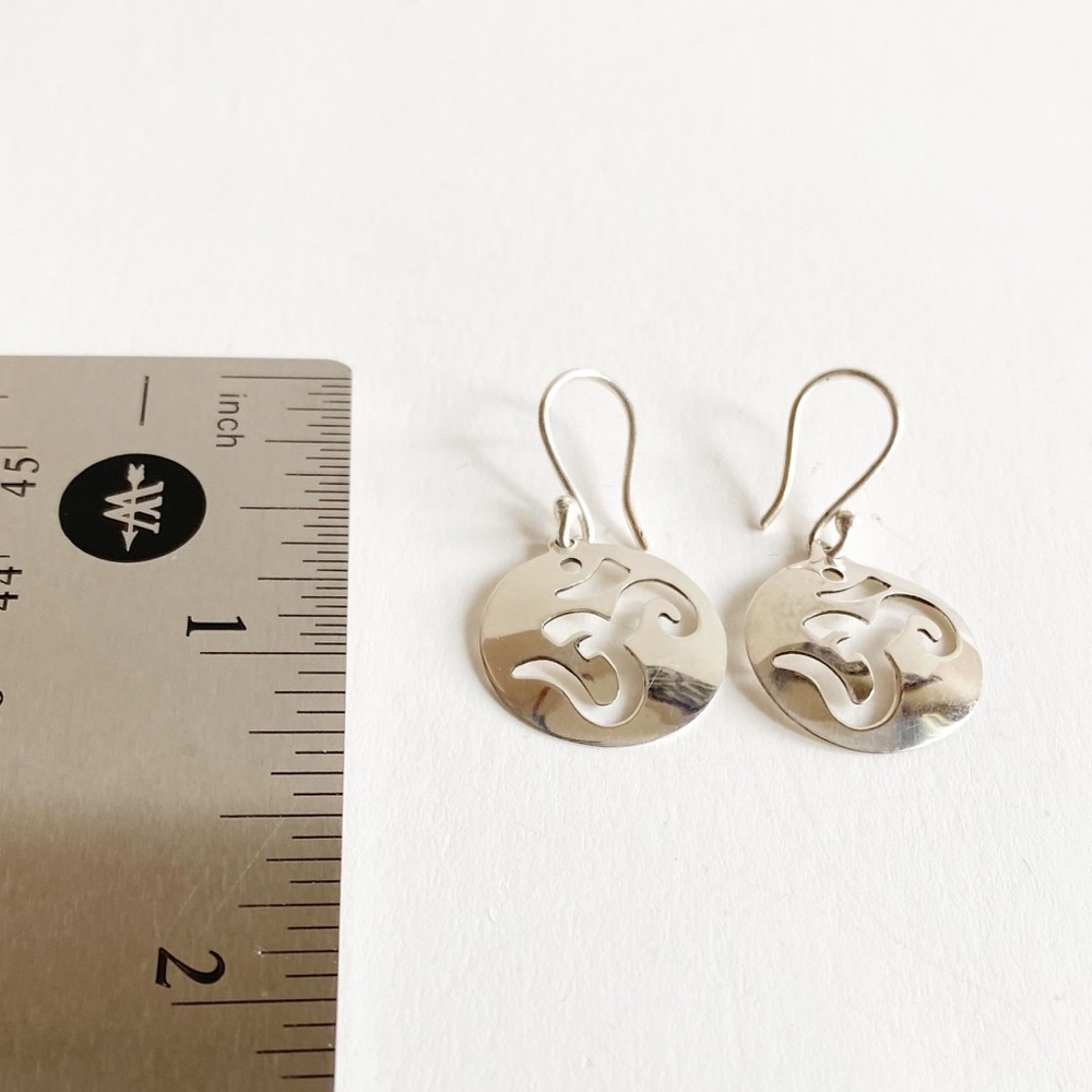 925 Sterling Dangle Pierced Earrings - Picture 2 of 5